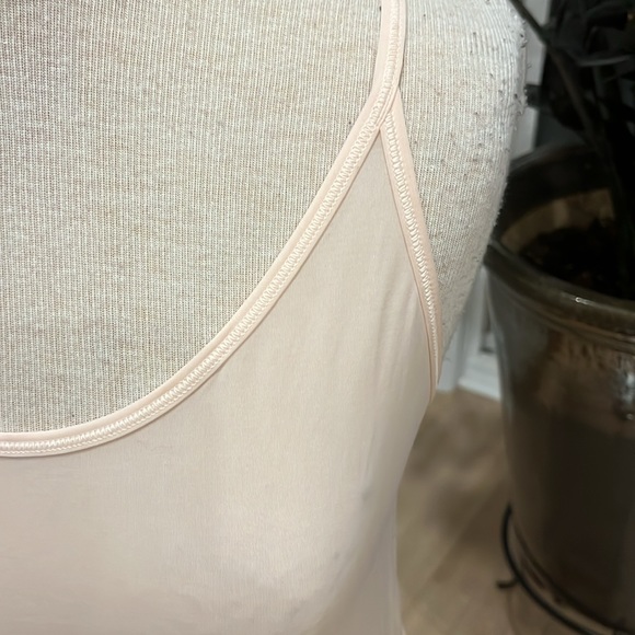 NWT Lululemon City Soul Tank Butter Pink - Picture 4 of 9